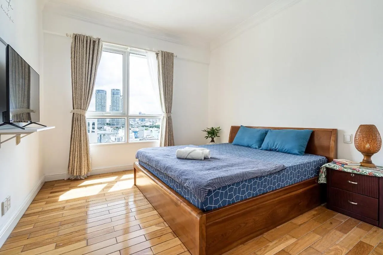 The Manor 2 Luxury Apartment Free Roof Top Pool Ho Chi Minh City Vietnam