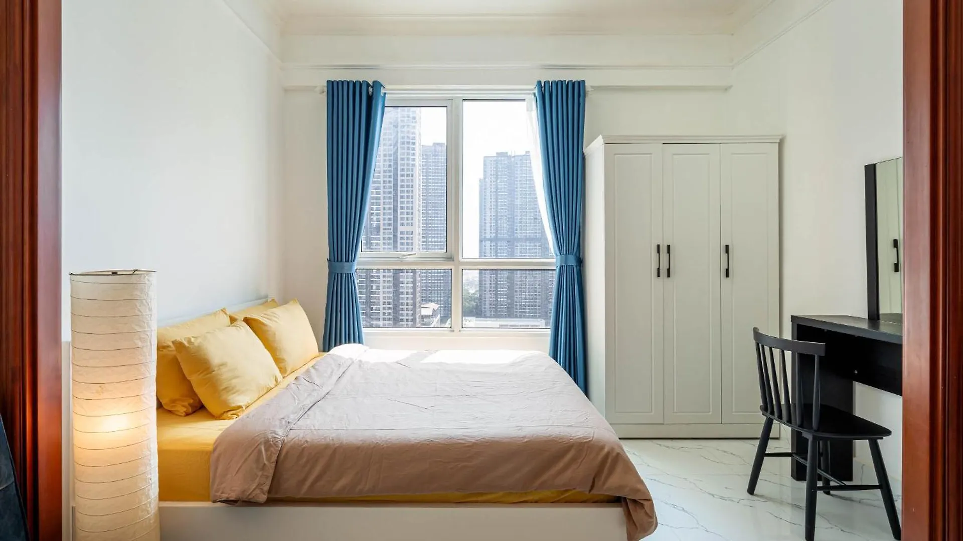 The Manor 2 Luxury Apartment Free Roof Top Pool Ho Chi Minh City