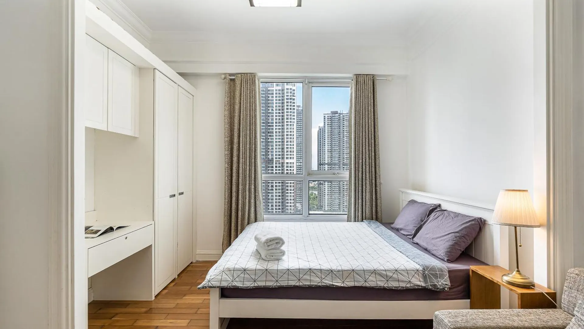 The Manor 2 Luxury Apartment Free Roof Top Pool Ho Chi Minh City
