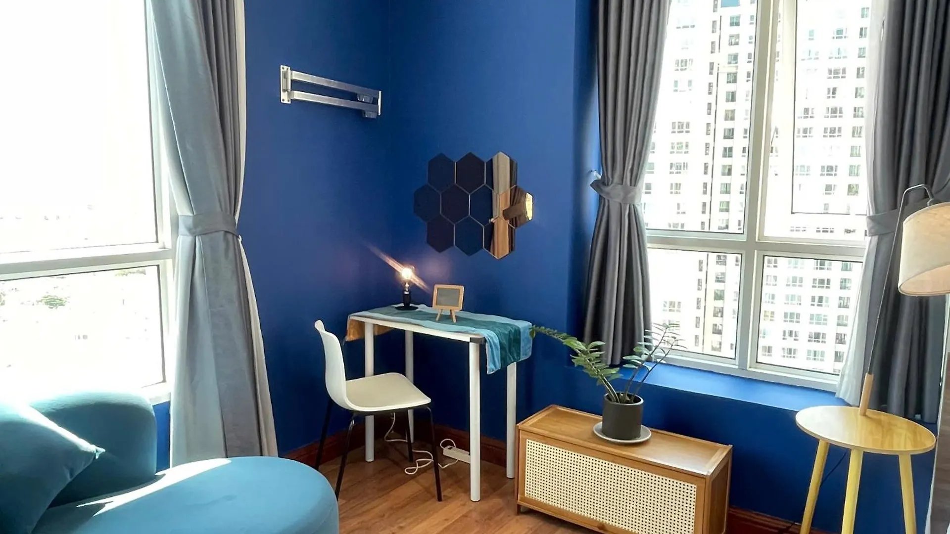 The Manor 2 Luxury Apartment Free Roof Top Pool Ho Chi Minh City 0*,