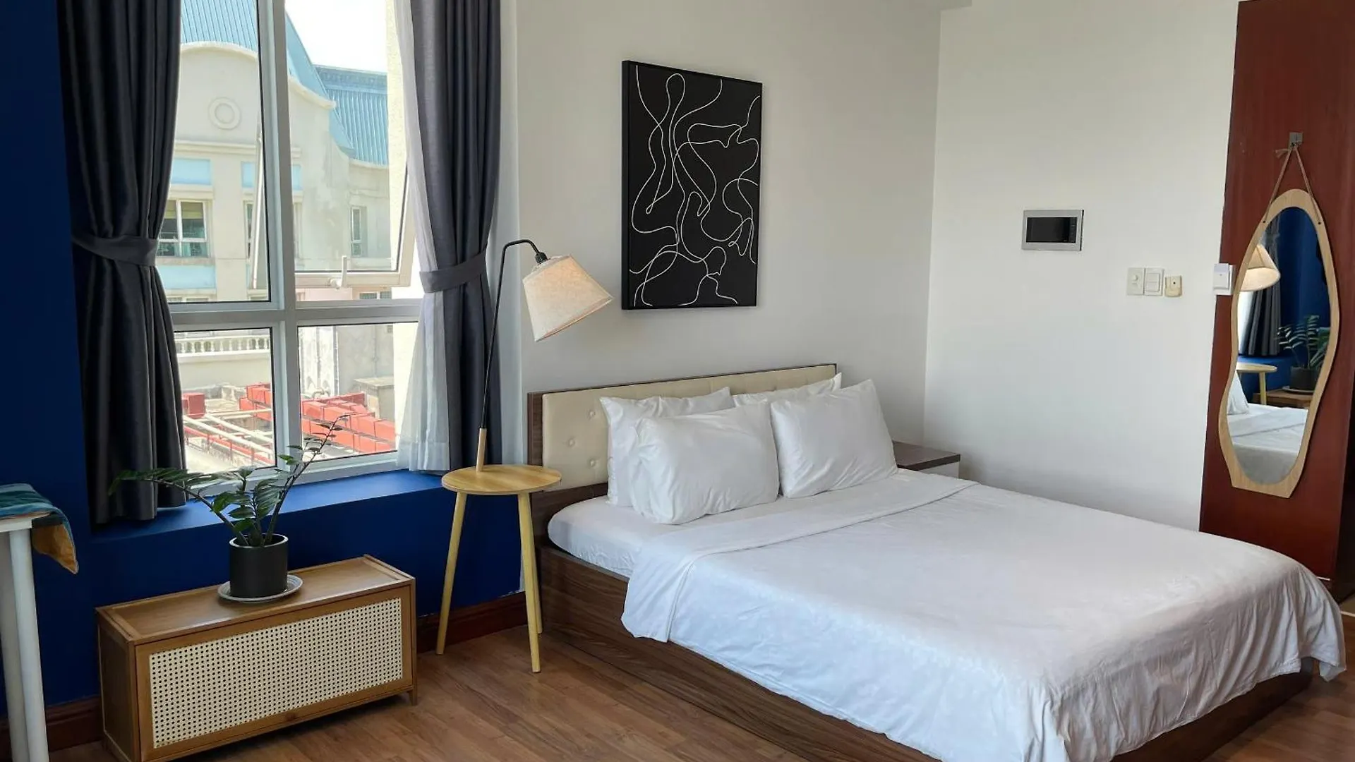 The Manor 2 Luxury Apartment Free Roof Top Pool Ho Chi Minh City 0*,  Vietnam